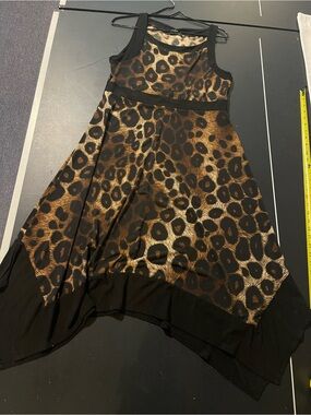 Sleeveless Leopard-Print Asymmetrical Dress in Brown and Black
